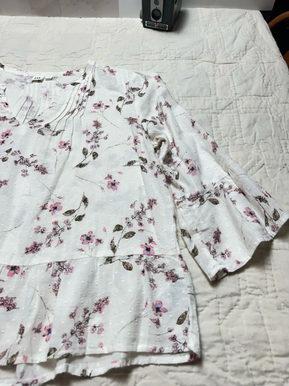 GAP Floral Cotton Peplum Top M Cottagecore Romantic Boho Prairie Blouse